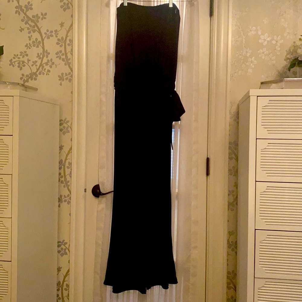 Veronica M Navy strapless Jumper